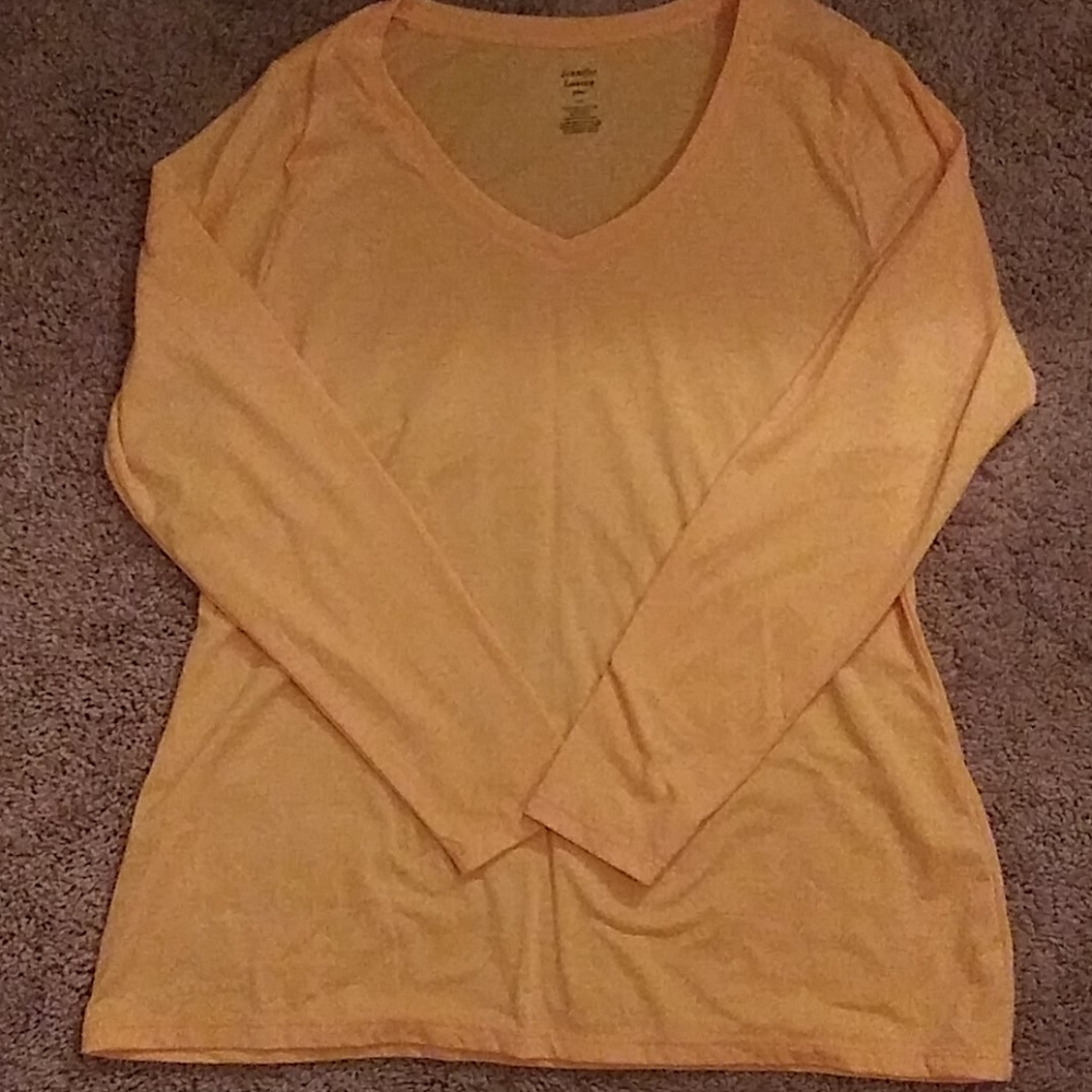 Long sleeve tshirt
